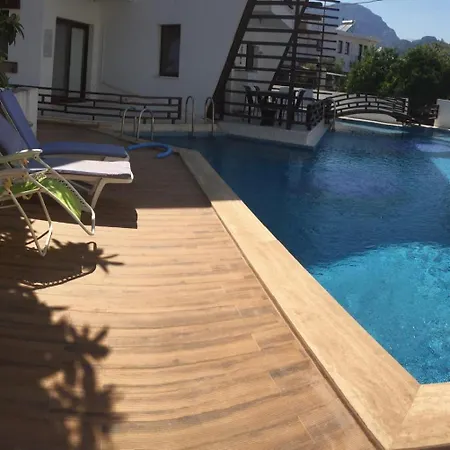 Dalyanda Havuzlu Muhtesem Apartment *